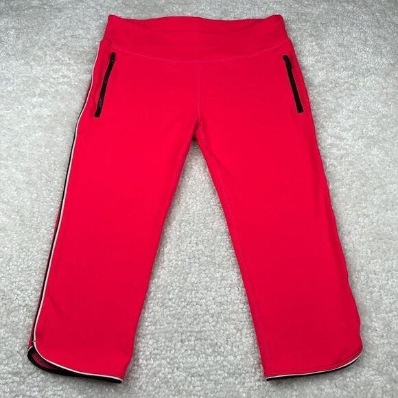 Fabletics  Arden Capri Legging Hot Coral - Picture 2 of 13